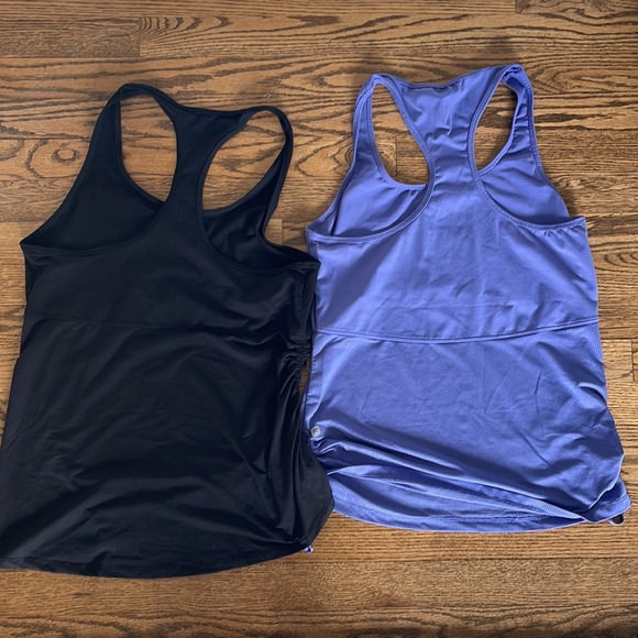 Fabletics ruched, tank top, black, purple size large - Picture 4 of 4